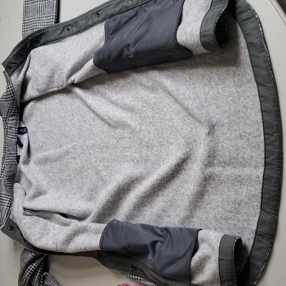 Lands' End Womens Plaid Button Up Longline Shacket Size M Layers Outdoor Gray - Picture 14 of 16